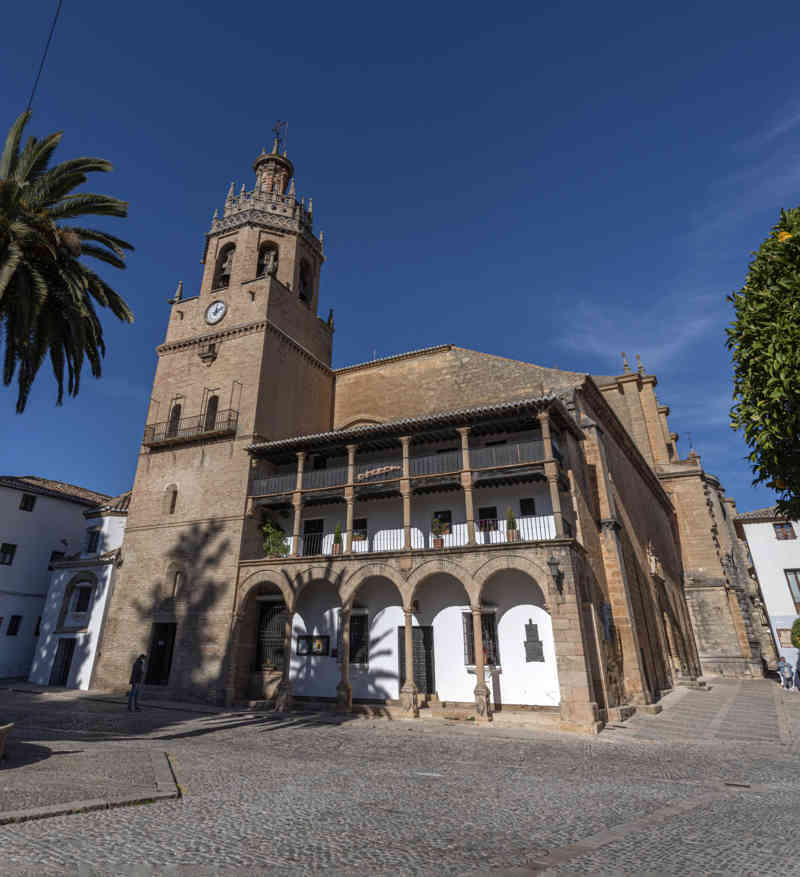 Málaga - Ronda 023 - colegiata de Santa María la Mayor.jpg